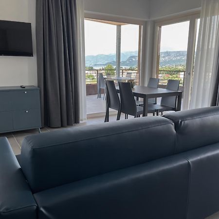 Apartments Monsurei, Lake View Бардолино Экстерьер фото
