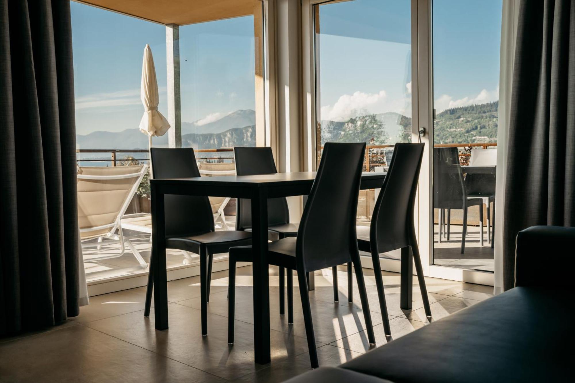 Apartments Monsurei, Lake View Бардолино Экстерьер фото