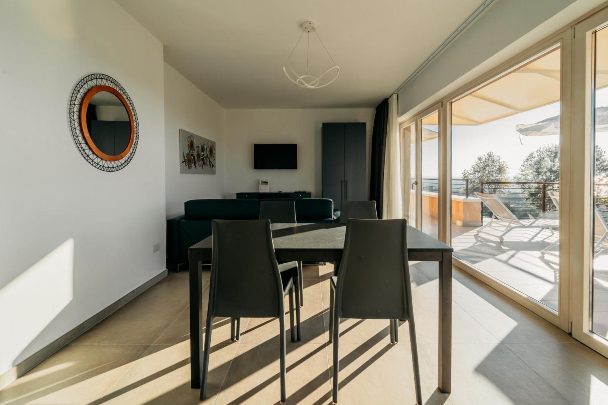 Apartments Monsurei, Lake View Бардолино Экстерьер фото