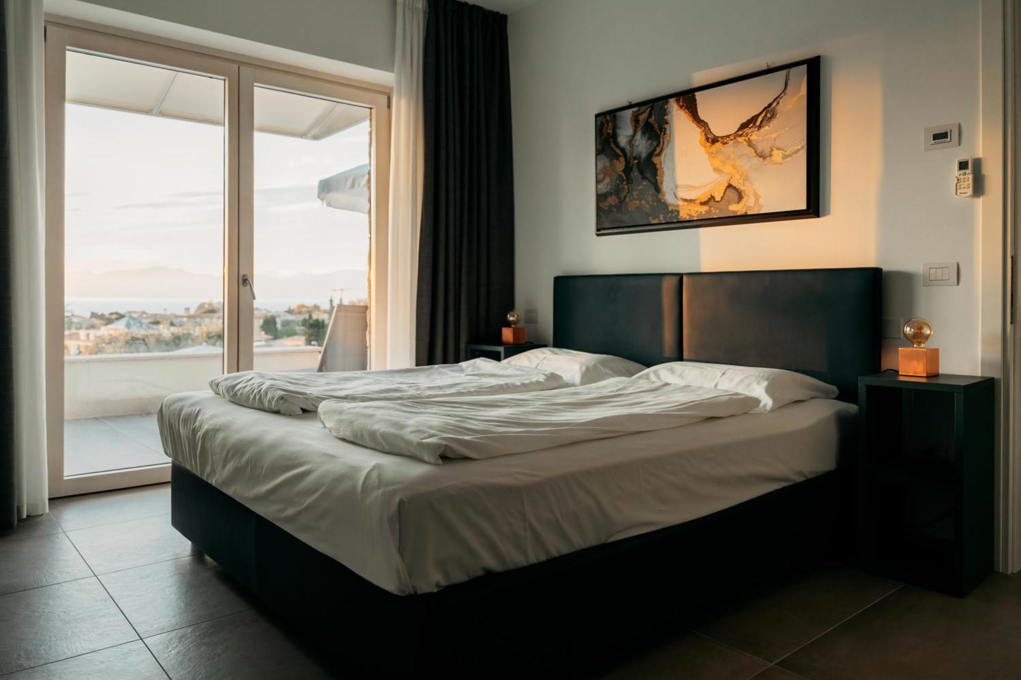 Apartments Monsurei, Lake View Бардолино Экстерьер фото